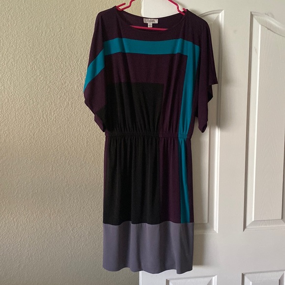 Dress Barn Dresses & Skirts - Fun mod style dress